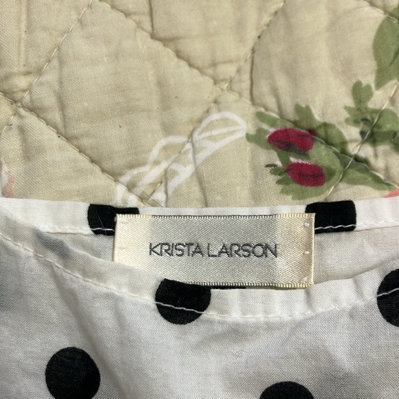 Krista Larson ruffles top - Picture 4 of 5